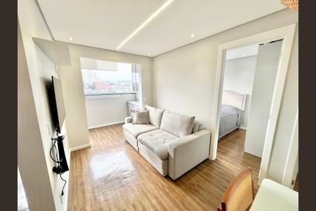 Apartamento à venda com 43m², 2 quartos e 1 vaga Apartamento à venda com 43m², 2 quartos e 1 vagaSala/Cozinha