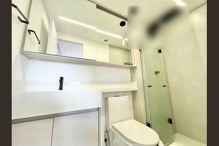 Apartamento à venda com 43m², 2 quartos e 1 vaga Apartamento à venda com 43m², 2 quartos e 1 vagaBanheiro