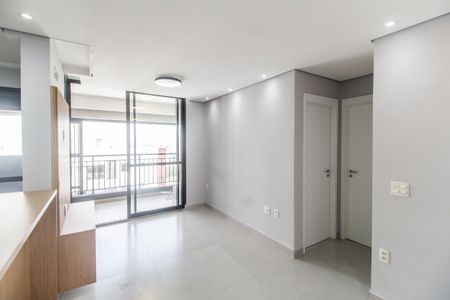 Sala  de apartamento para alugar com 2 quartos, 63m² em Alphaville Empresarial, Barueri