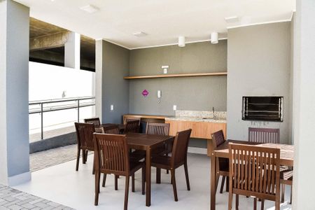 Apartamento para alugar com 42m², 2 quartos e 1 vaga Apartamento para alugar com 42m², 2 quartos e 1 vagaÁrea comum - Churrasqueira