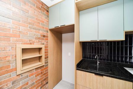Apartamento para alugar com 42m², 2 quartos e 1 vaga Apartamento para alugar com 42m², 2 quartos e 1 vagaCozinha e Área de Serviço