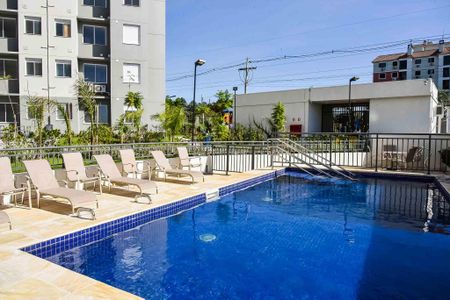 Apartamento para alugar com 42m², 2 quartos e 1 vaga Apartamento para alugar com 42m², 2 quartos e 1 vagaÁrea comum - Piscina