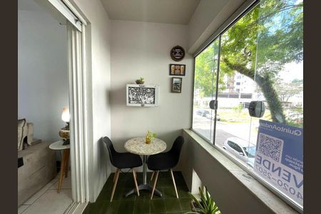 Apartamento à venda com 71m², 2 quartos e sem vaga Apartamento à venda com 71m², 2 quartos e sem vagaPlaca Instalada em 21/05/2026 - Cod.UAIE-196