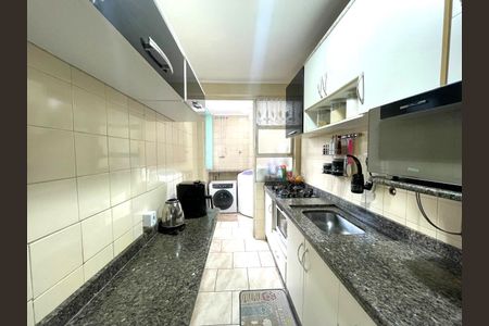 Apartamento à venda com 71m², 2 quartos e sem vaga