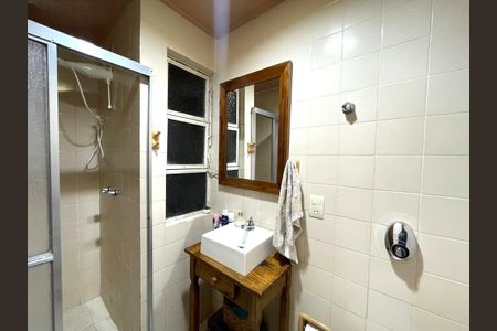Apartamento à venda com 71m², 2 quartos e sem vaga