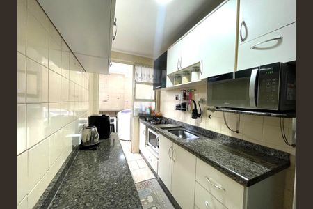 Apartamento à venda com 71m², 2 quartos e sem vaga