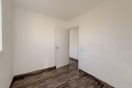Quarto 1 de apartamento para alugar com 2 quartos, 43m² em Mário Quintana, Porto Alegre