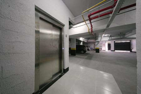 Apartamento à venda com 40m², 2 quartos e sem vagaÁrea comum