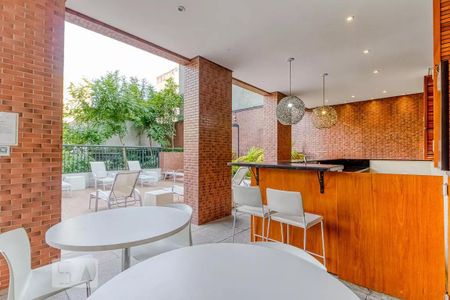 Apartamento para alugar com 41m², 1 quarto e 1 vaga Apartamento para alugar com 41m², 1 quarto e 1 vagaÁrea comum - Churrasqueira