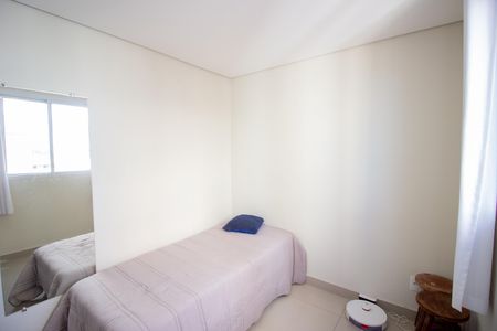 Apartamento à venda com 48m², 2 quartos e 1 vagaQuarto 2
