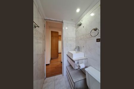 Banheiro de apartamento à venda com 2 quartos, 50m² em Vila Nova Cachoeirinha, São Paulo