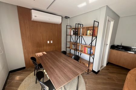 Apartamento para alugar com 65m², 3 quartos e sem vaga Apartamento para alugar com 65m², 3 quartos e sem vagaÁrea comum - workshop