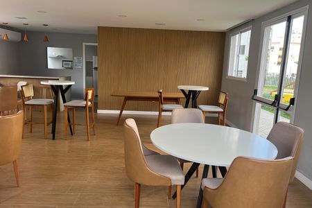 Apartamento para alugar com 65m², 3 quartos e sem vaga Apartamento para alugar com 65m², 3 quartos e sem vagaÁrea comum - Salão de festas