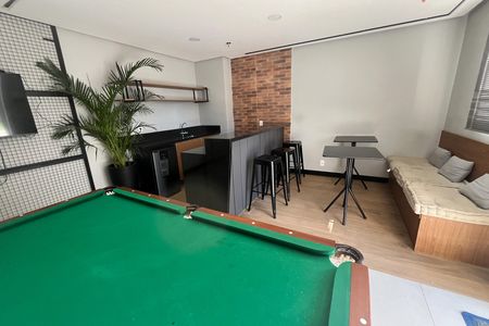 Apartamento para alugar com 65m², 3 quartos e sem vaga Apartamento para alugar com 65m², 3 quartos e sem vagaÁrea comum - Jogos