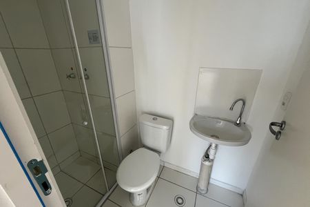 Apartamento para alugar com 65m², 3 quartos e sem vaga Apartamento para alugar com 65m², 3 quartos e sem vagaBanheiro