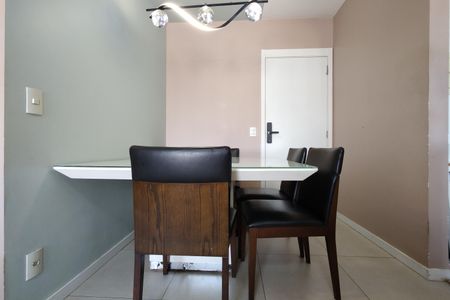 Sala de apartamento à venda com 2 quartos, 64m² em Barra Olímpica, Rio de Janeiro