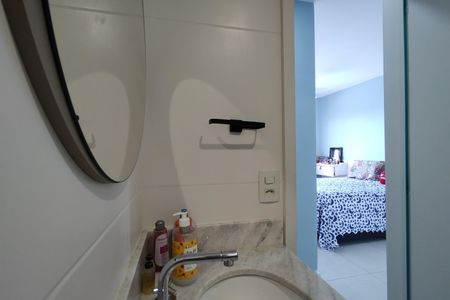 Apartamento à venda com 64m², 2 quartos e 1 vagaBanheiro da Suíte