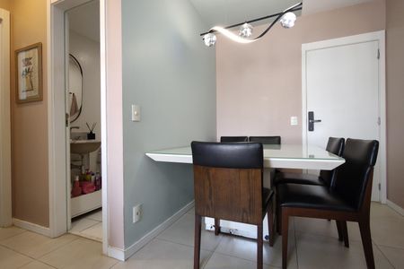 Apartamento à venda com 64m², 2 quartos e 1 vagaSala