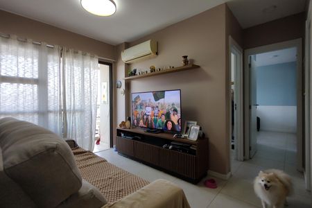 Sala de apartamento à venda com 2 quartos, 64m² em Barra Olímpica, Rio de Janeiro