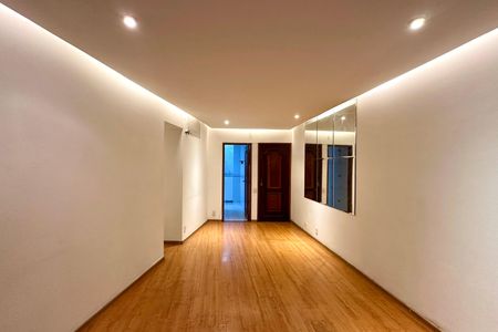 Apartamento à venda com 92m², 3 quartos e 2 vagas