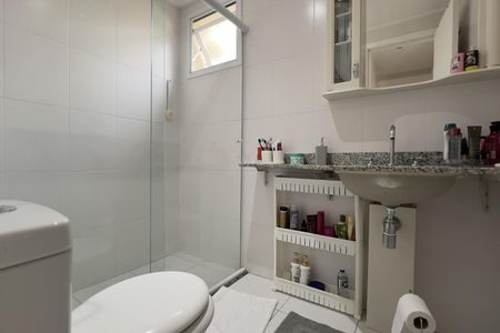 Apartamento à venda com 98m², 3 quartos e 2 vagas Apartamento à venda com 98m², 3 quartos e 2 vagasBanheiro da Suíte