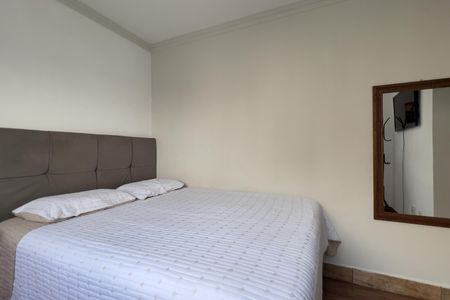 Apartamento à venda com 98m², 3 quartos e 2 vagas Apartamento à venda com 98m², 3 quartos e 2 vagasSuíte