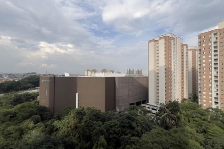 Apartamento à venda com 98m², 3 quartos e 2 vagas Apartamento à venda com 98m², 3 quartos e 2 vagasVista da Varanda gourmet