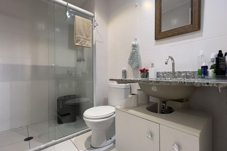 Apartamento à venda com 98m², 3 quartos e 2 vagas Apartamento à venda com 98m², 3 quartos e 2 vagasBanheiro