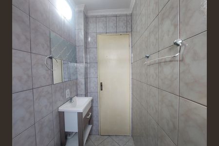 Banheiro de apartamento para alugar com 2 quartos, 54m² em Americanópolis, São Paulo