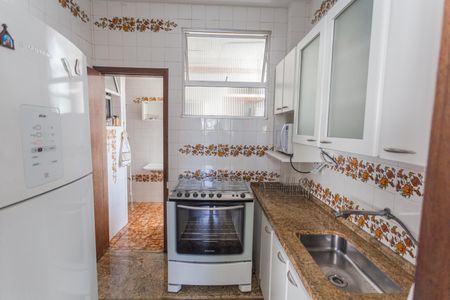 Apartamento à venda com 140m², 4 quartos e 2 vagasCozinha