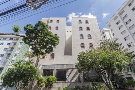 Apartamento à venda com 140m², 4 quartos e 2 vagasFachada