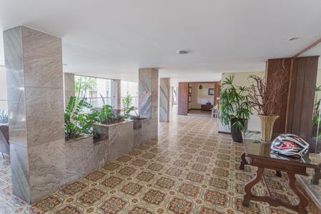 Apartamento à venda com 140m², 4 quartos e 2 vagasHall de entrada