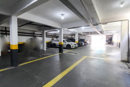 Casa de condomínio à venda com 94m², 2 quartos e 2 vagas Casa de condomínio à venda com 94m², 2 quartos e 2 vagasEstacionamento