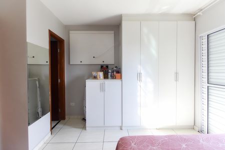 Casa de condomínio à venda com 94m², 2 quartos e 2 vagas Casa de condomínio à venda com 94m², 2 quartos e 2 vagasSuíte 1