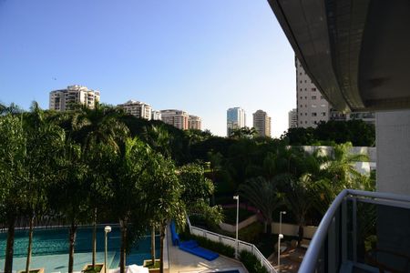 Varanda de apartamento para alugar com 2 quartos, 73m² em Barra da Tijuca, Rio de Janeiro