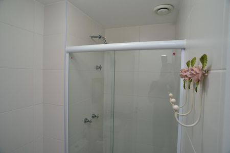Apartamento para alugar com 73m², 2 quartos e 1 vaga Apartamento para alugar com 73m², 2 quartos e 1 vagaBanheiro Social