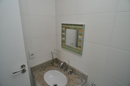Apartamento para alugar com 73m², 2 quartos e 1 vaga Apartamento para alugar com 73m², 2 quartos e 1 vagaBanheiro Social