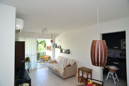 Sala de apartamento para alugar com 2 quartos, 73m² em Barra da Tijuca, Rio de Janeiro