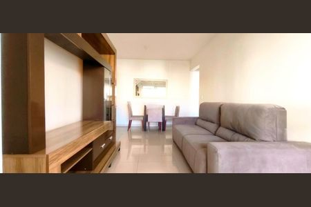 Sala de apartamento para alugar com 2 quartos, 60m² em Harmonia, Canoas