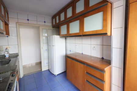 Apartamento para alugar com 80m², 2 quartos e 1 vagaCozinha e Área de Serviço