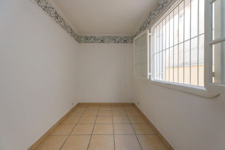 Casa para alugar com 200m², 2 quartos e 2 vagasQuarto 2