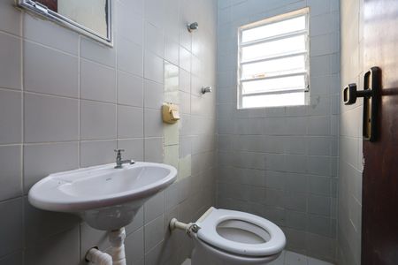 Casa para alugar com 200m², 2 quartos e 2 vagasEdicula