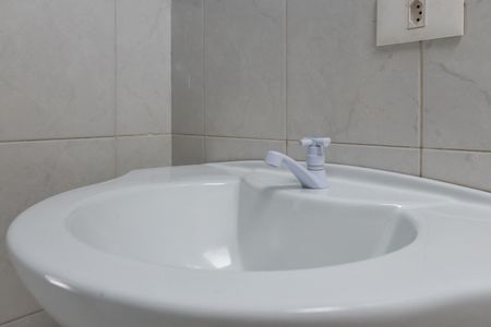 Casa para alugar com 200m², 2 quartos e 2 vagasBanheiro