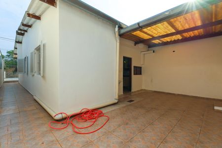 Casa para alugar com 200m², 2 quartos e 2 vagasÁrea externa