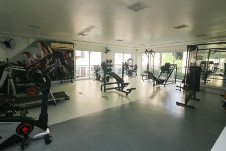 Apartamento à venda com 56m², 2 quartos e 1 vaga Apartamento à venda com 56m², 2 quartos e 1 vagaÁrea comum - Academia