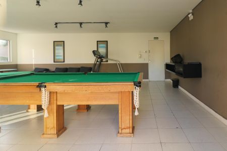 Apartamento à venda com 56m², 2 quartos e 1 vaga Apartamento à venda com 56m², 2 quartos e 1 vagaSala de Jogos