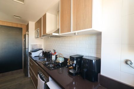 Apartamento à venda com 56m², 2 quartos e 1 vaga Apartamento à venda com 56m², 2 quartos e 1 vagaCozinha e Área de Serviço