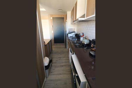 Apartamento à venda com 56m², 2 quartos e 1 vaga Apartamento à venda com 56m², 2 quartos e 1 vagaCozinha e Área de Serviço