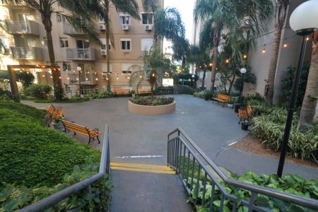 Apartamento à venda com 56m², 2 quartos e 1 vaga Apartamento à venda com 56m², 2 quartos e 1 vagaÁrea comum - Jardim