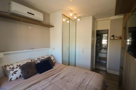Apartamento à venda com 56m², 2 quartos e 1 vaga Apartamento à venda com 56m², 2 quartos e 1 vagaQuarto Suíte